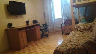 Хостелы Hostel at the Center of Tiraspol Тирасполь Кровать в общем 6-местном номере-4